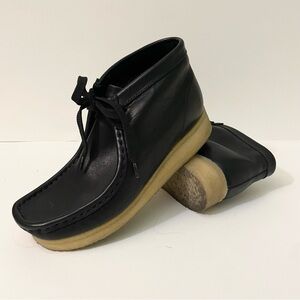 Clarks Originals Black Leather Wallabee Boots Women’s Size 6